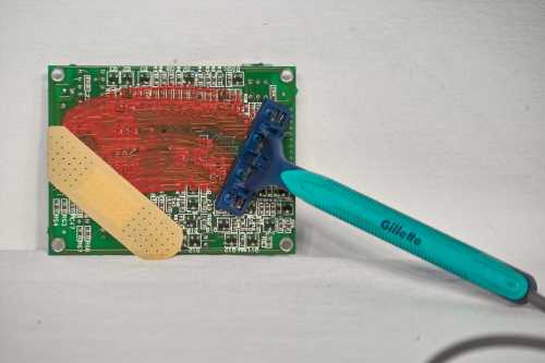 - inspiration-object_martin-gut_printed-circuit-board-shaver_
