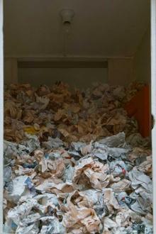 5000 Pages of Contemporary Witness Sheets Crumpled-up, a Art Installation by Martin Gut from the year 2011